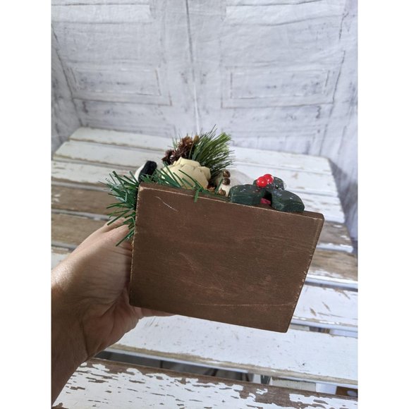 Country Santa Xmas Holly decor home - Picture 9 of 9